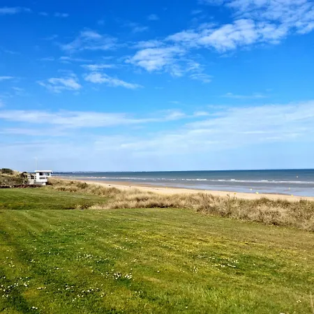 Les Sables - Proche Plage- Couchage 4 Personnes