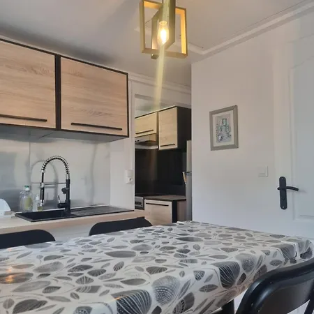 Les Sables - Proche Plage- Couchage 4 Personnes Apartment Varaville